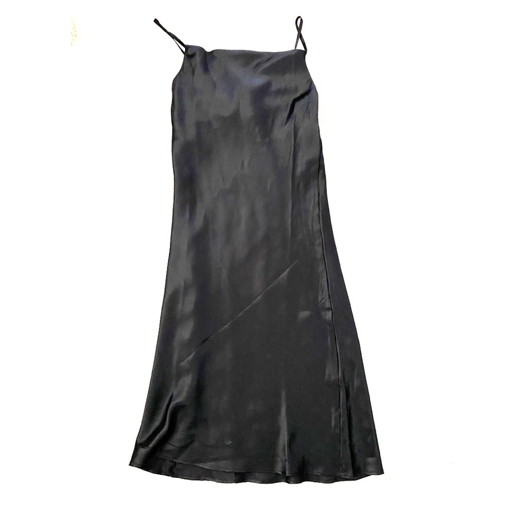 4/25$ Black dress